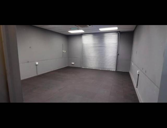 INDUSTRIAL PROPERTY TO RENT IN HATFIELD